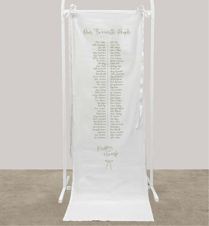 Dolce Vita Cloth Seating Sign