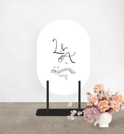 Luna Welcome Sign